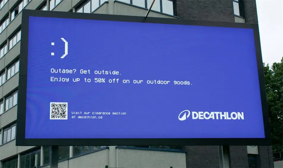 traditional marketing vs digital marketing – decathlon dooh campaign